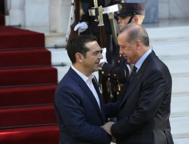 Tο ζήτημα των προκλήσεων της Τουρκίας σε Αιγαίο και κυπριακή ΑΟΖ θα θέσει ο Αλ. Τσίπρα στην ΕΕ